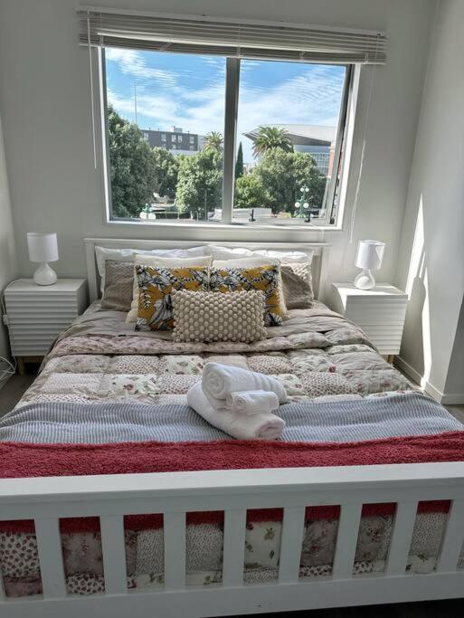 Immaculate 3 Bd 2 Bth Apartment -Free Carpark & Pool Όκλαντ Εξωτερικό φωτογραφία