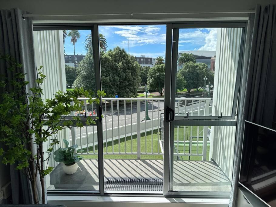 Immaculate 3 Bd 2 Bth Apartment -Free Carpark & Pool Όκλαντ Εξωτερικό φωτογραφία